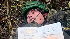 Jeden z padlých severokorejských voják v Kurské oblasti (24. prosince 2024)