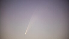 Kometa C/2024 G3 (Atlas), potenciáln� nejjasn�j�í kometa roku 2025, viditelná...