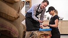 Káva musí být �erstv� a kvalitn� upra�ená.