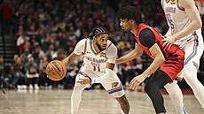 Isaiah Joe se sna�í prosadit v utkání s Portlandem.