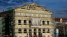 Oprava Kulturního domu Slavie by m�la být hotová do konce leto�ního roku.