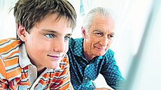 Tam, kde se �ast�ji setkávají v�kov� vzdálené generace, vládne podle zku�eností...