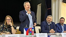 Zástupce obcí a m�st p�ivítal v Lounech hejtman Richard Brabec