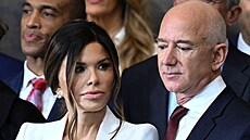 Snoubenka Jeffa Bezose Lauren Sánchezová si inauguraci nejspí spletla s...