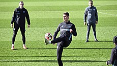 Úto�ník Bayeru Leverkusen Patrik Schick na tréninku p�ed utkáním Ligy mistr� se...