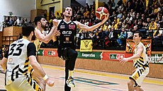 Jakub T�ma z Nymburka zakon�uje na písecký ko�.