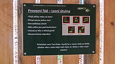 Nej�ast�j�í typ nouzové útulny nabízí posezení a �eb�ík do krytého prostoru pod...