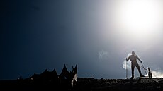 Druhým dnem pokra�uje v Orlických horách �edivá�k�v long. (22. ledna 2025)