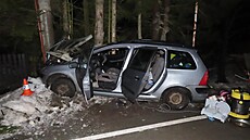 Nehoda osobního auta v Detném v Orlických horách