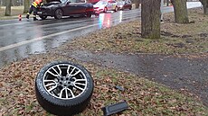 Hasi�i v Karlovarském kraji ve �tvrtek ráno zasahovali u �esti nehod, p�i nich...