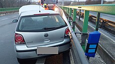 Hasi�i v Karlovarském kraji ve �tvrtek ráno zasahovali u �esti nehod, p�i nich...