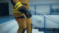 V�dci ze Z�U v Plzni vymysleli chytré rukavice a obuv. Naviga�ní systém umí...