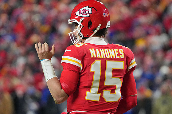 Patrick Mahomes. Hv�zda týmu Kansas City Chiefs bude jednou z nejsledovan�j�ích...