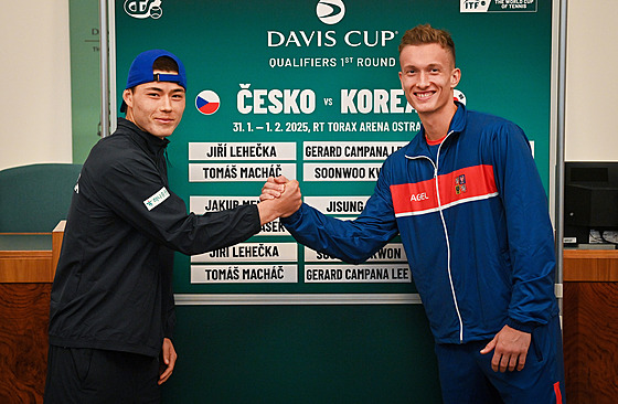 Gerard Campana Lee z Koreje a Jiří Lehečka po losu kvalifikačního duelu Davis...