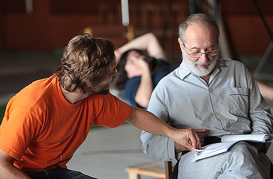 Z divadelní hry EXIT 89 - reisér Jií Havelka a herec Ján Sedal