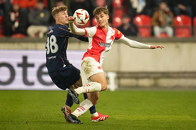 ONLINE: Sestava bez posil, Slavia hraje generálku s Drážďany v nových dresech