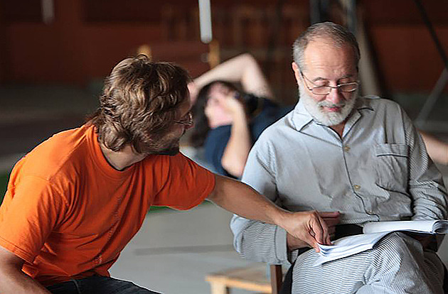 Z divadelní hry EXIT 89 - re�isér Ji�í Havelka a herec Ján Sedal