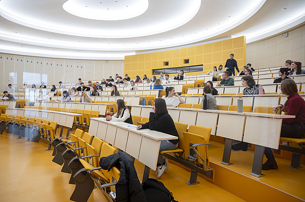 Fakulta humanitních studií Univerzity Tomáe Bati ve Zlín (leden 2025)