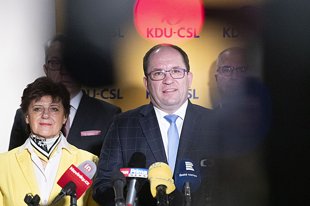 Lidovci budou proti vyslovení nedůvěry vládě, řekl jejich předseda Výborný