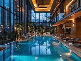 A také p�íjemný relaxa�ní bazén s iluzí výhledu na m�sto. 