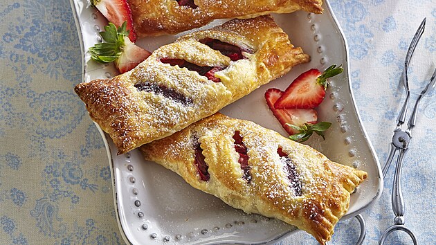 Jahodové tatiky z listového tsta