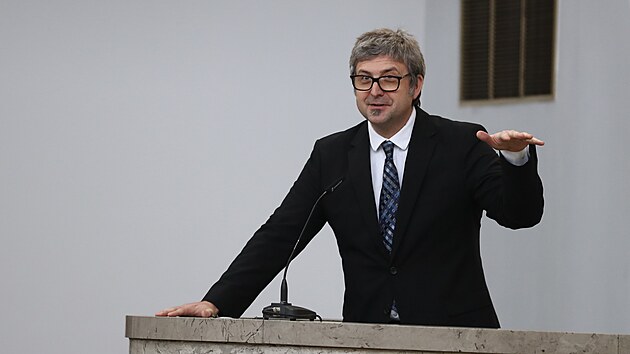 Smute�n� �e� pron�� syn Petra Hanniga, Jan. (31. ledna 2025)