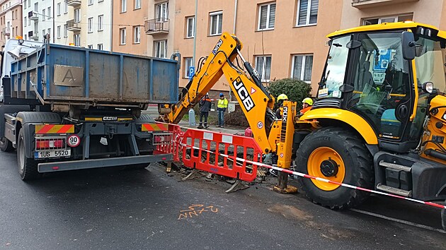 V ulici Velk Hradebn v st nad Labem unikl plyn. Byla nutn evakuace ty obytnch dom. (31. ledna 2025)