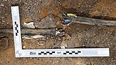 Zlod�j v Ostrav� kradl m�d�né kabely, ale i autobaterie.