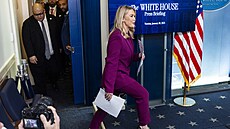 Karoline Leavittová na pravidelném denním brífinku v Bílém dom� (28. ledna 2025)