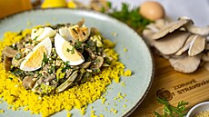 Kuskus s pak choi a hlívou úst�i�nou