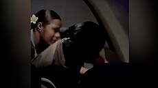 Agresivní cestující skon�ila s lepicí páskou p�es pusu