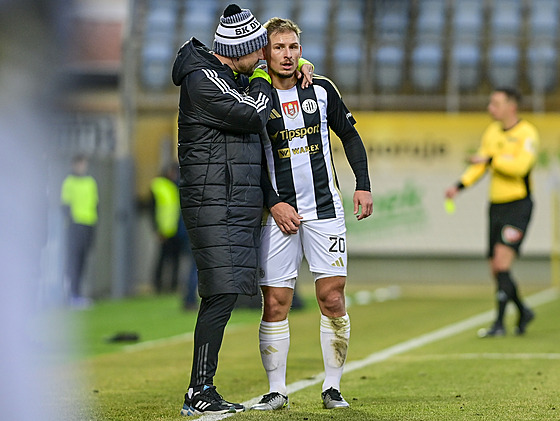 �eskobud�jovický asistent trenéra Ji�í Kladrubský a hrá� Michal Hubínek