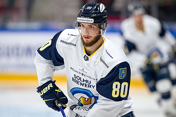 Finský obránce Niko Seppälä, nová posila hokejové Sparty