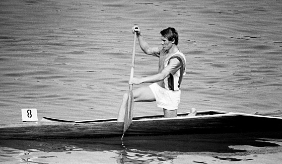 Rychlostní kanoista Jií tvrteka na snímku z roku 1972.