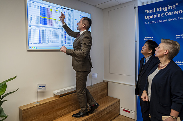 Pražská burza září, zapisuje historický rok. Její hlavní index stoupl o desítky procent