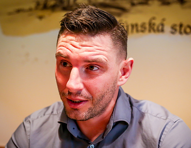 Bojovník a kou� Michal Novák