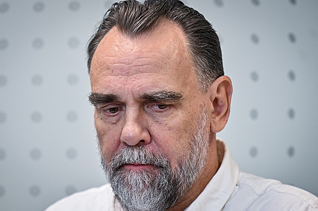 Osobní kouč dostal za „nahá sezení“ rok a půl vězení. S dovoláním neuspěl Osobní kouč dostal za „nahá sezení“ rok a půl vězení. S dovoláním neuspěl