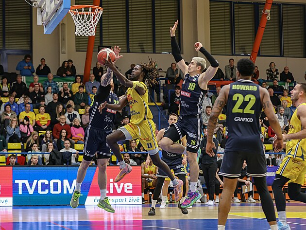 Opava Vice -Champion'a döndü ve süper olmaya devam ediyor, kum siyahını durdurdu