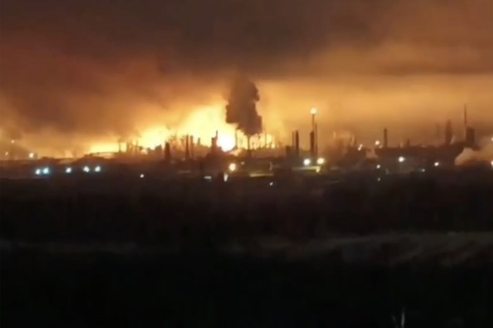 Konflikt o suroviny: Rusko a Ukrajina vedou válku v týlu. Kyjevu dochází nafta pro armádu