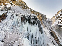 Na vodní st�ny, padající z vý�ek a� �ty�iceti metr�, vás te� do provincie...