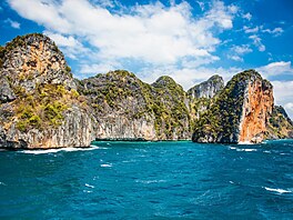 Ostrovy Phi Phi jsou skupinou idylických ostrov� v Thajsku známé pro své...