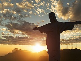 Rio de Janeiro je známé svou párty scénou, tancem a plá�emi, ale má také jedny...