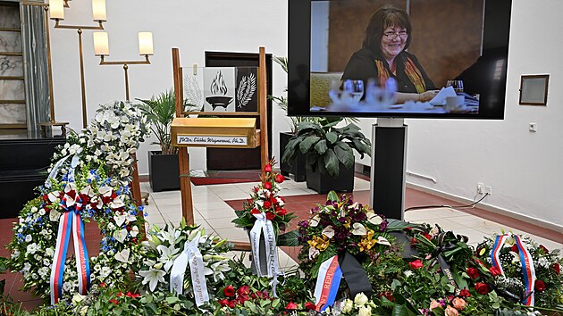 Posledn� rozlou�en� s b�valou p�edsedkyn� Nejvy���ho soudu a m�stop�edsedkyn� �stavn�ho soudu Eli�kou Wagnerovou (5. �nora 2025)