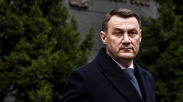 Krajsk soud v Liberci uznal v korupn kauze libereckho hejtmana Martina Ptu (Starostov pro Libereck kraj) vinnm. Soudce mu uloil ron podmnku a penit trest 50 tisc korun za pijet platku a zneuit pravomoc. V kauze bylo obalovno dalch osm lid a pt firem vetn Metrostavu.  (5. nora 2025)