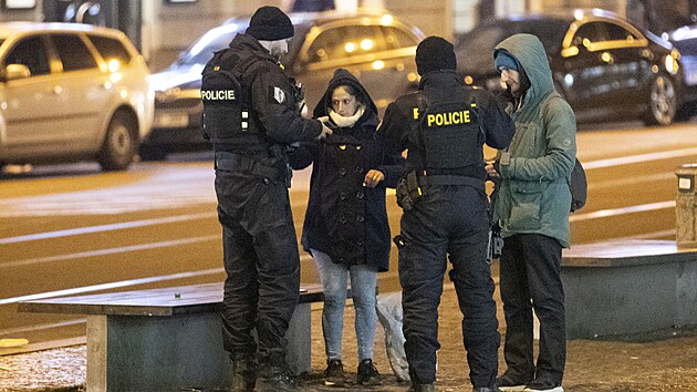No�ní �ivot v Praze na And�lu (2. února 2025)