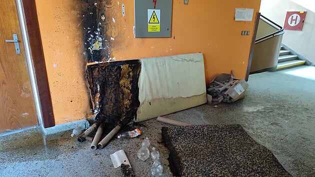 Policie �e�� p��pad vloup�n� do budovy star� �koly v obci Bohuslavice u Zl�na. (�nor 2025)