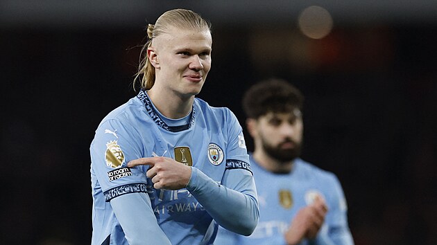 Erling Haaland z Manchesteru City nazna�uje hr���m a fanou�k�m Arsenalu: �J�...