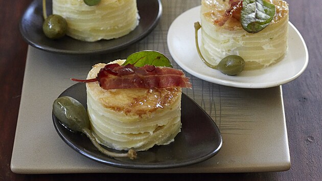 Viky ze smetanových brambor