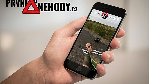Multimediální aplikace: První u nehody. cz pro telefon