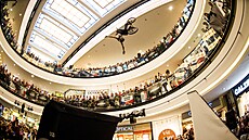 Snímek z DownMall závodu z roku 2015